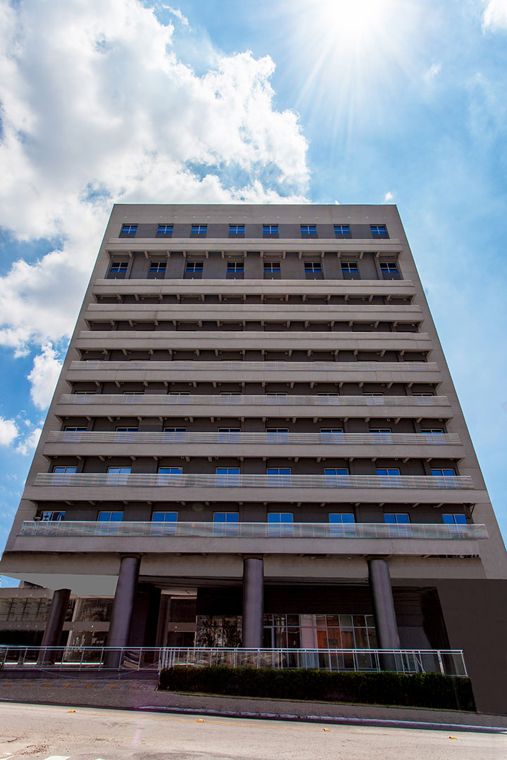 Botafogo - Rua Capitão Salomao - próximo ao metrô - Ed. Uniempresarial -  Térreo + 3 Pavimentos - elevadores - área total 420m²